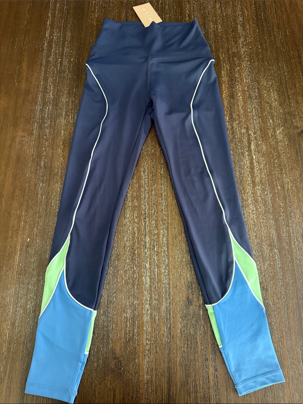 Wilo The Label Women Racer Trio Leggings XSMALL Navy/Mint Athlesiure Activewear
